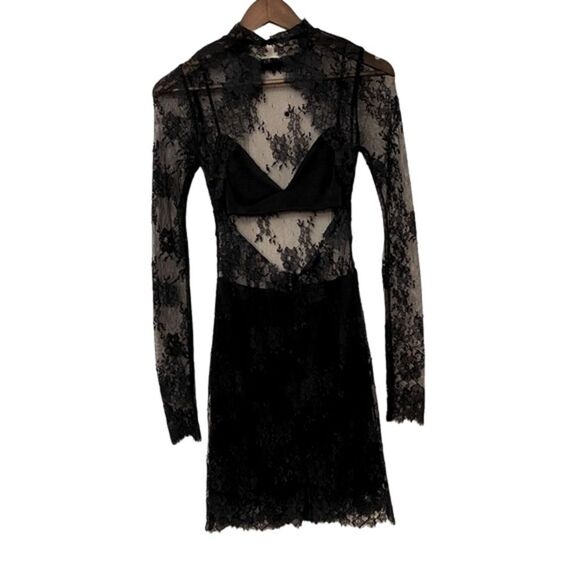 NBD Delilah Lace Long sleeve Sheer Overlay Mini BodyCon Sheath Dress - Picture 4 of 16